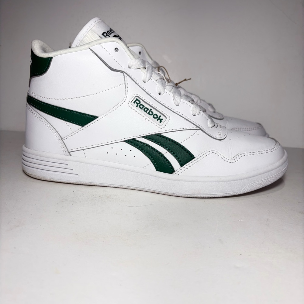 Reebok Club High-Top Women’s U.S. 7.5 White and Green Sneakers GW4407